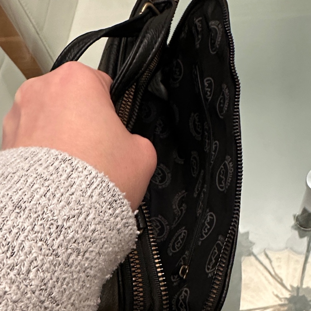 White Mountain Black Leather Wristlet Clutch - Picture 7 of 13